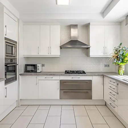 Villa Vacation I Guadalmina Golf Front Villa, Private Pool, Close To The Marbella