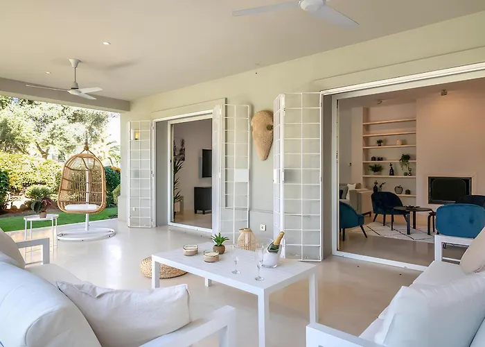 Villa Vacation I Guadalmina Golf Front Villa, Private Pool, Close To The