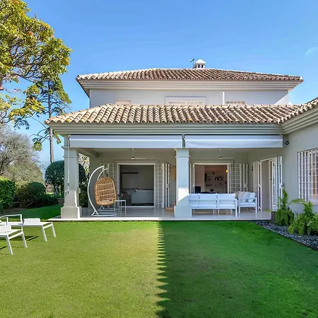 Vacation I Guadalmina Golf Front Villa, Private Pool, Cinema Room, Location, Close To The And Puerto Banus Вилла *