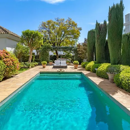 Vacation I Guadalmina Golf Front Villa, Private Pool, Close To The Villa